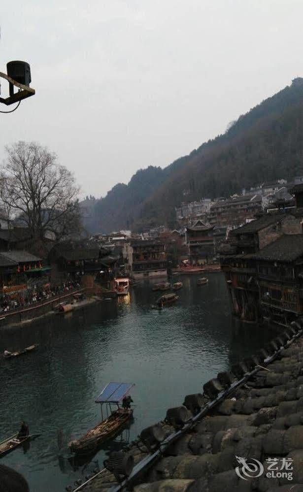 Fenghuang Waitin For You Inn Zewnętrze zdjęcie
